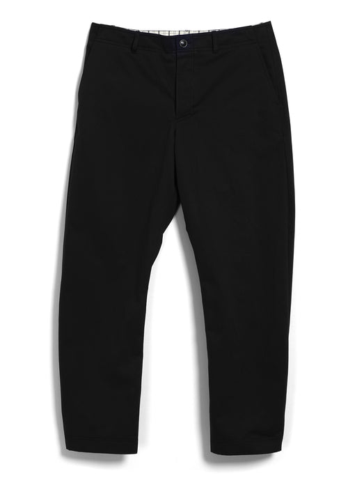 TRYGVE 32-56-2 | Loose Cut Tapered Trousers | Black