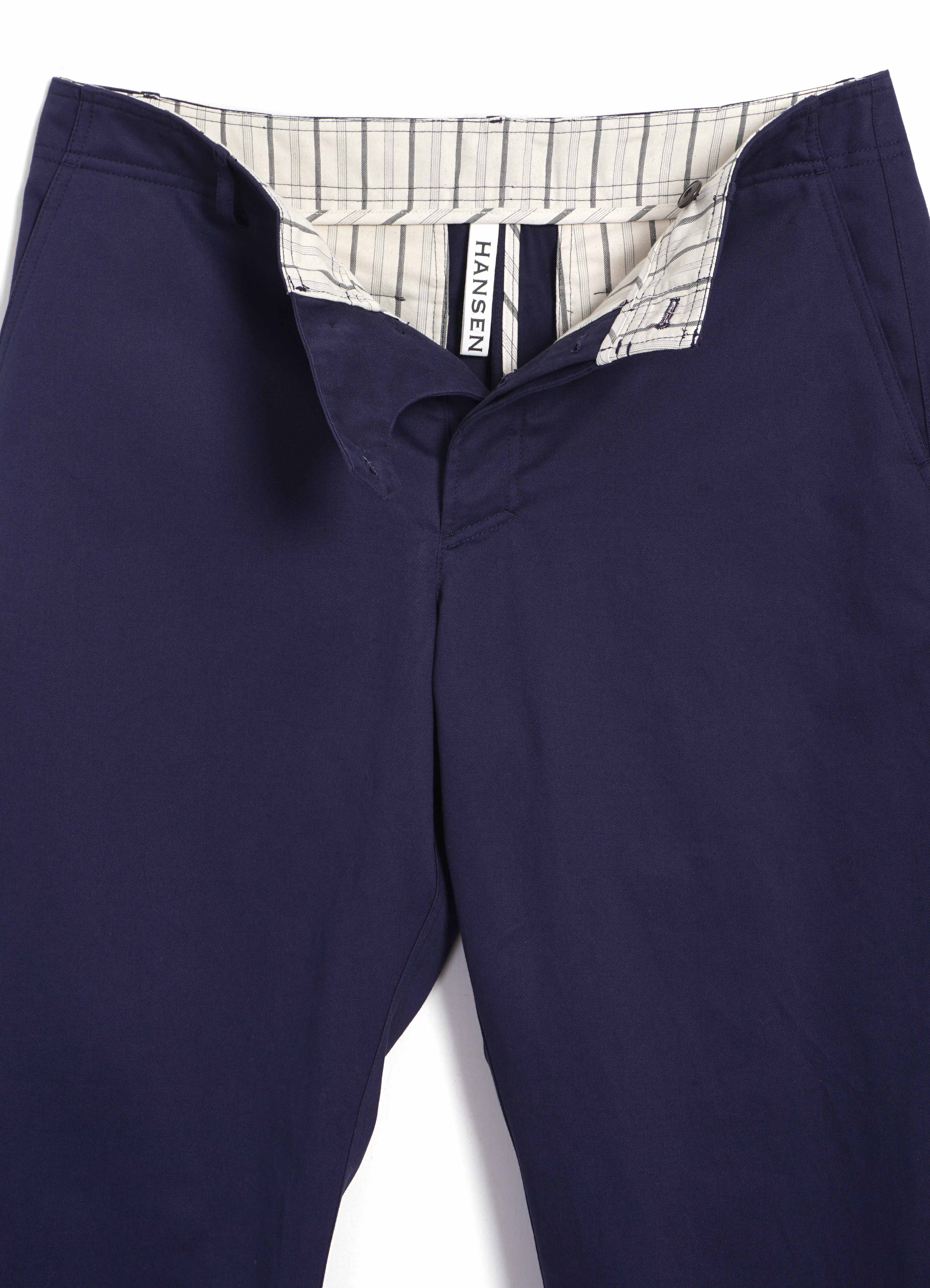 TRYGVE 32-56-3 | Loose Cut Tapered Trousers | Marine