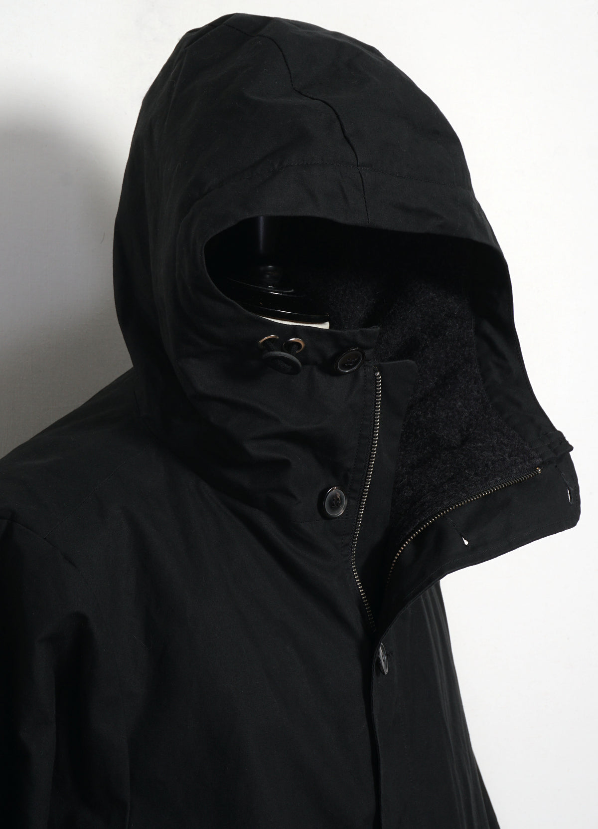 RASMUS 32-68-2 | Waxed Parka With Zipper | Black
