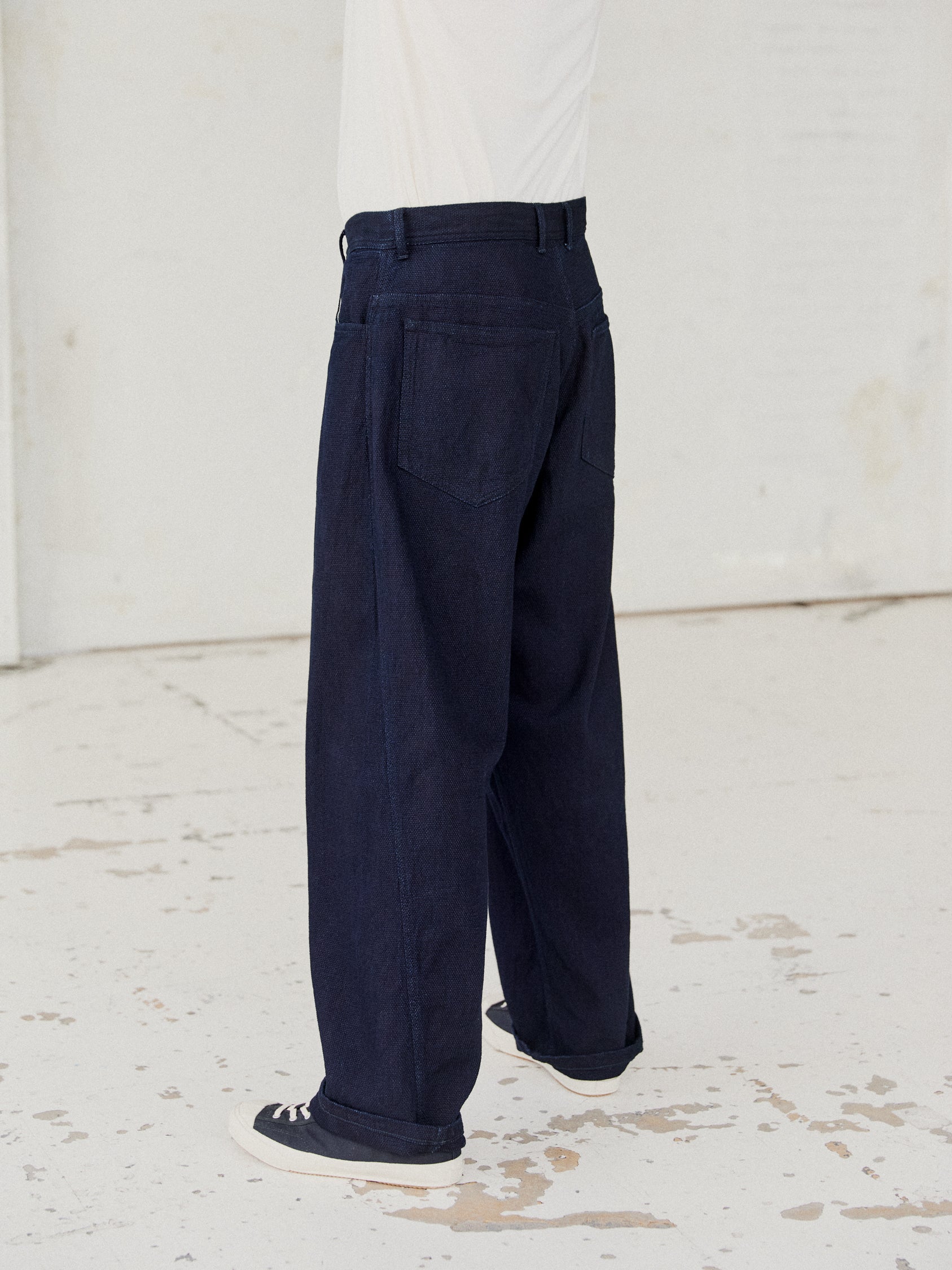 ROBBY 102-12-27-4 | Wide Cut Trousers | Dobby Indigo