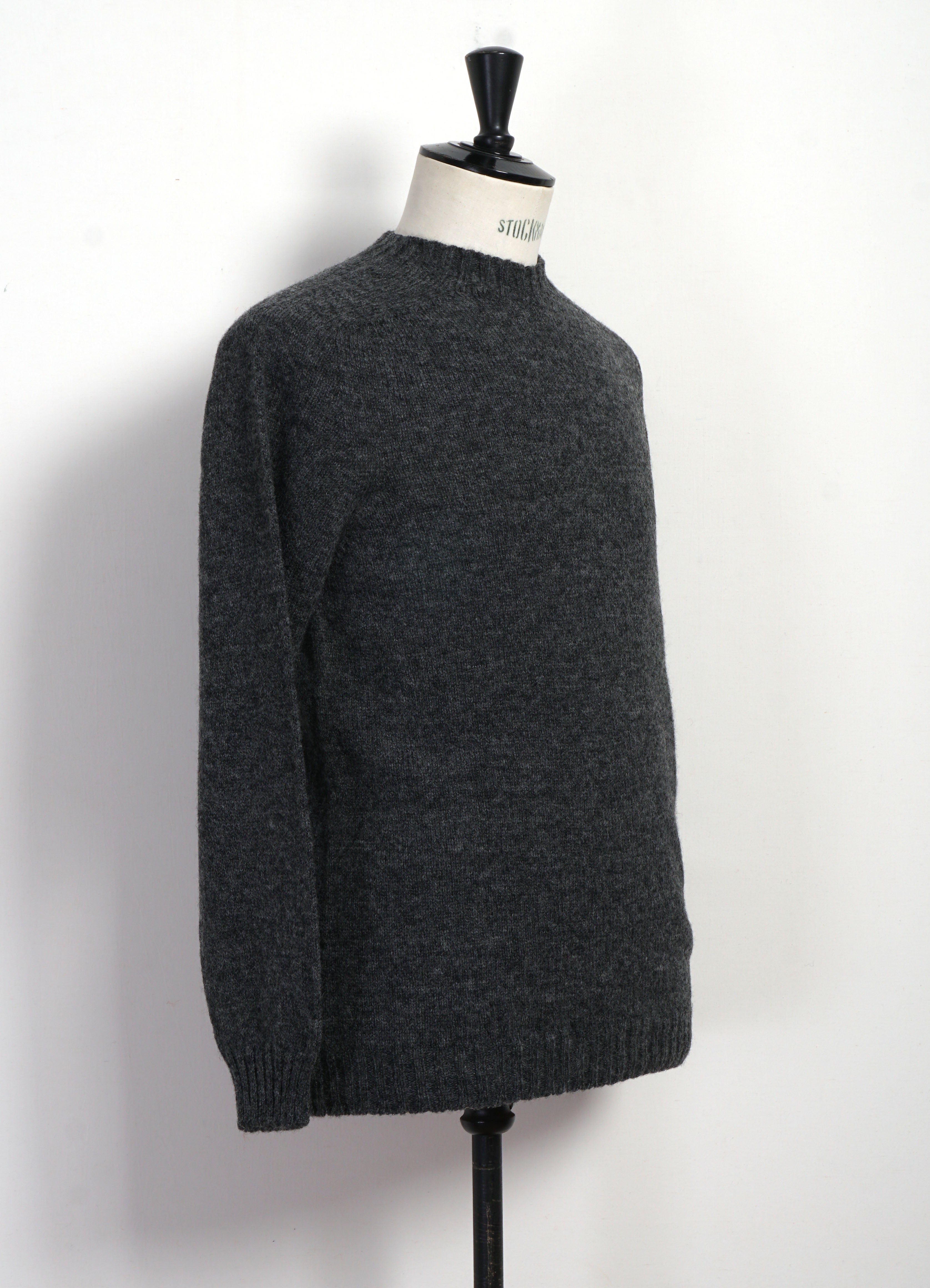 SW1 | Shetland Wool Crewneck | Charcoal