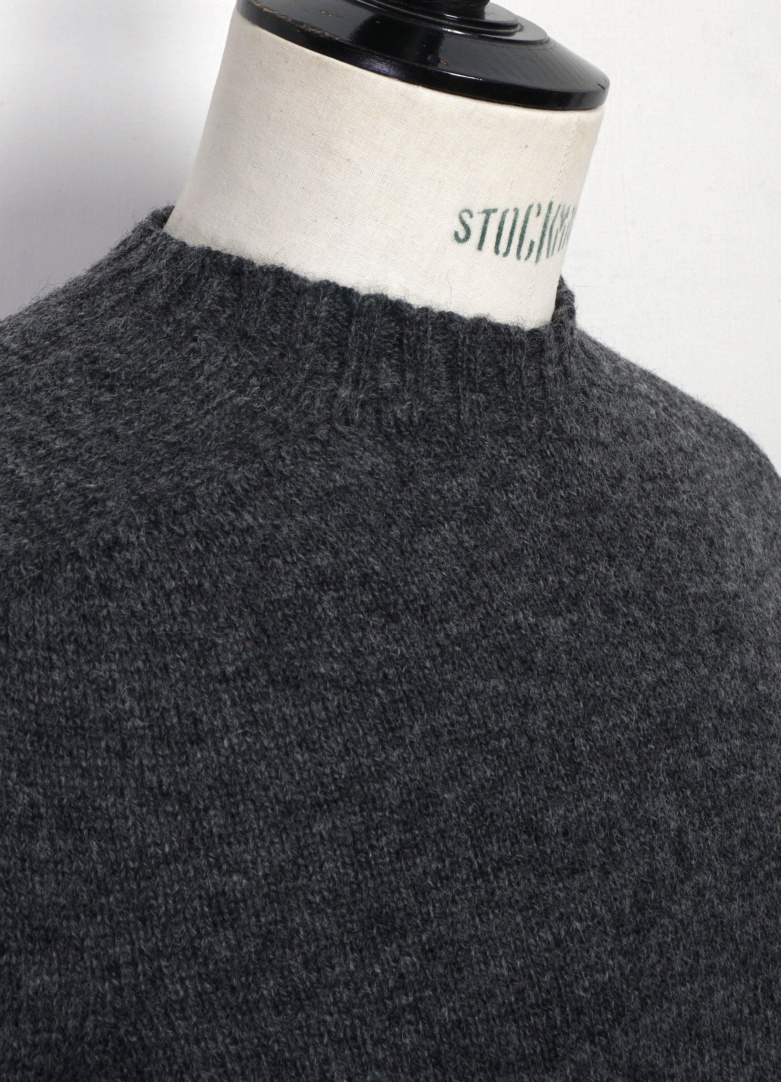 SW1 | Shetland Wool Crewneck | Charcoal