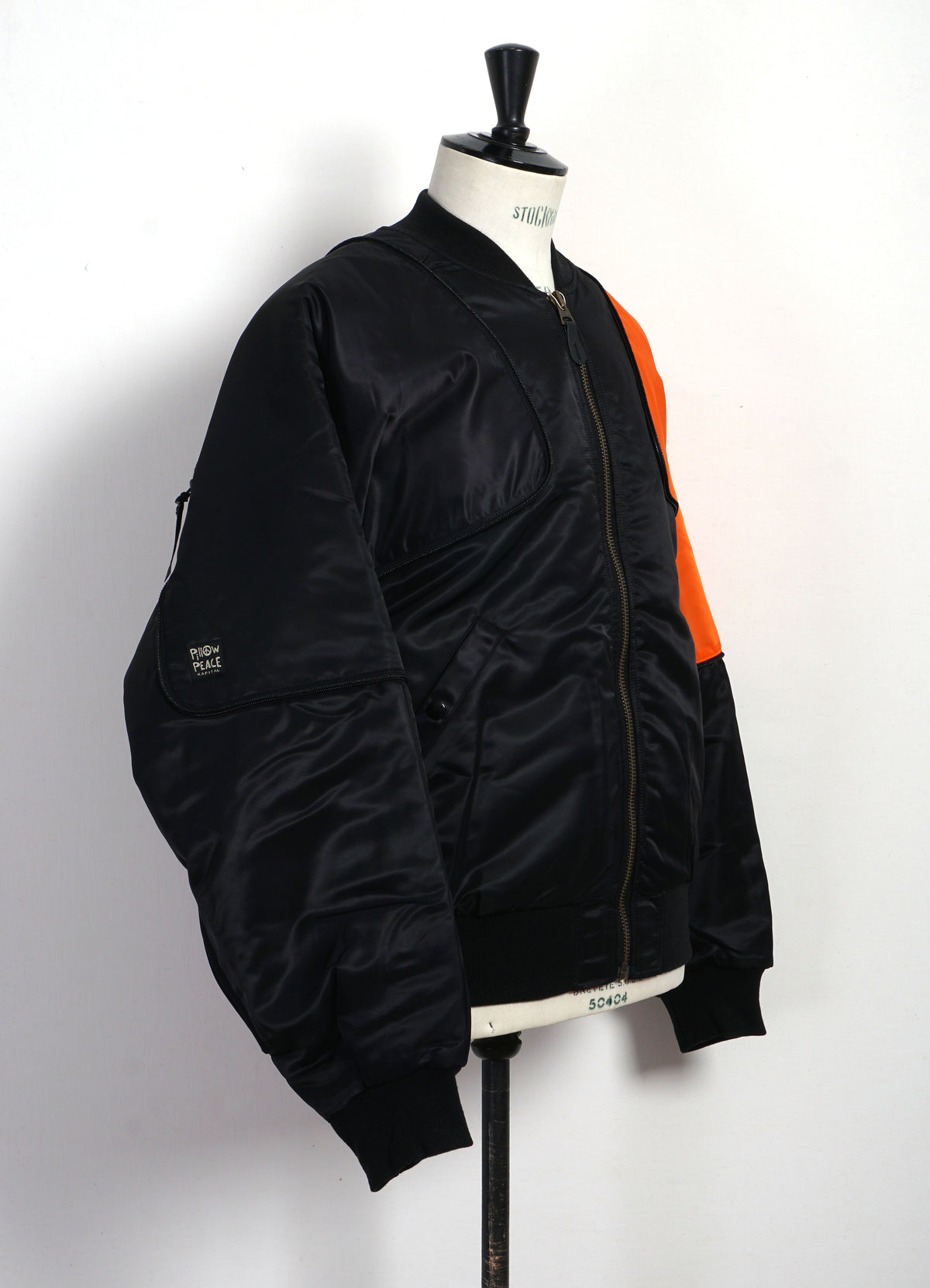 MA-1 SHAM BOMBER | Two-tone Shell Padded Jacket | Black