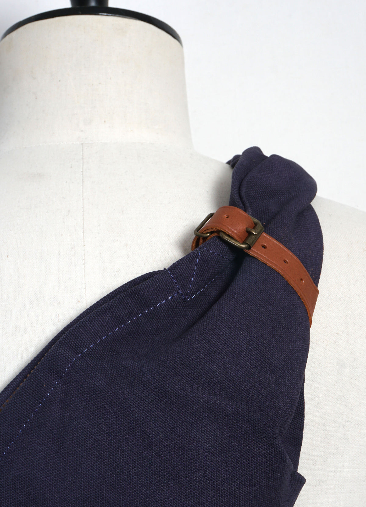 SNUFKIN | #6 Canvas MORE-Little Bag | Aubergine