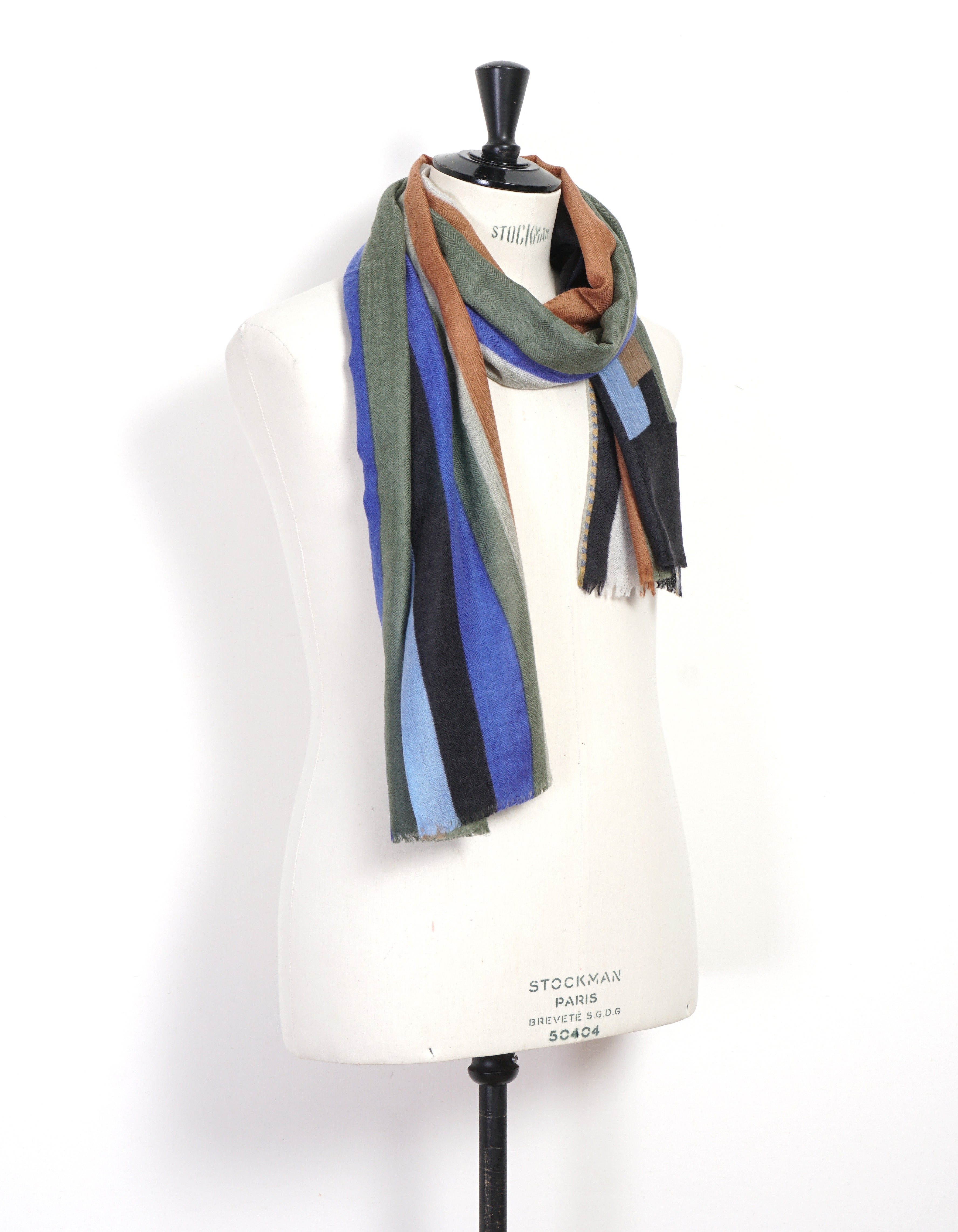 ÉTOLE | Wool & Cashmere Stole | C-Black
