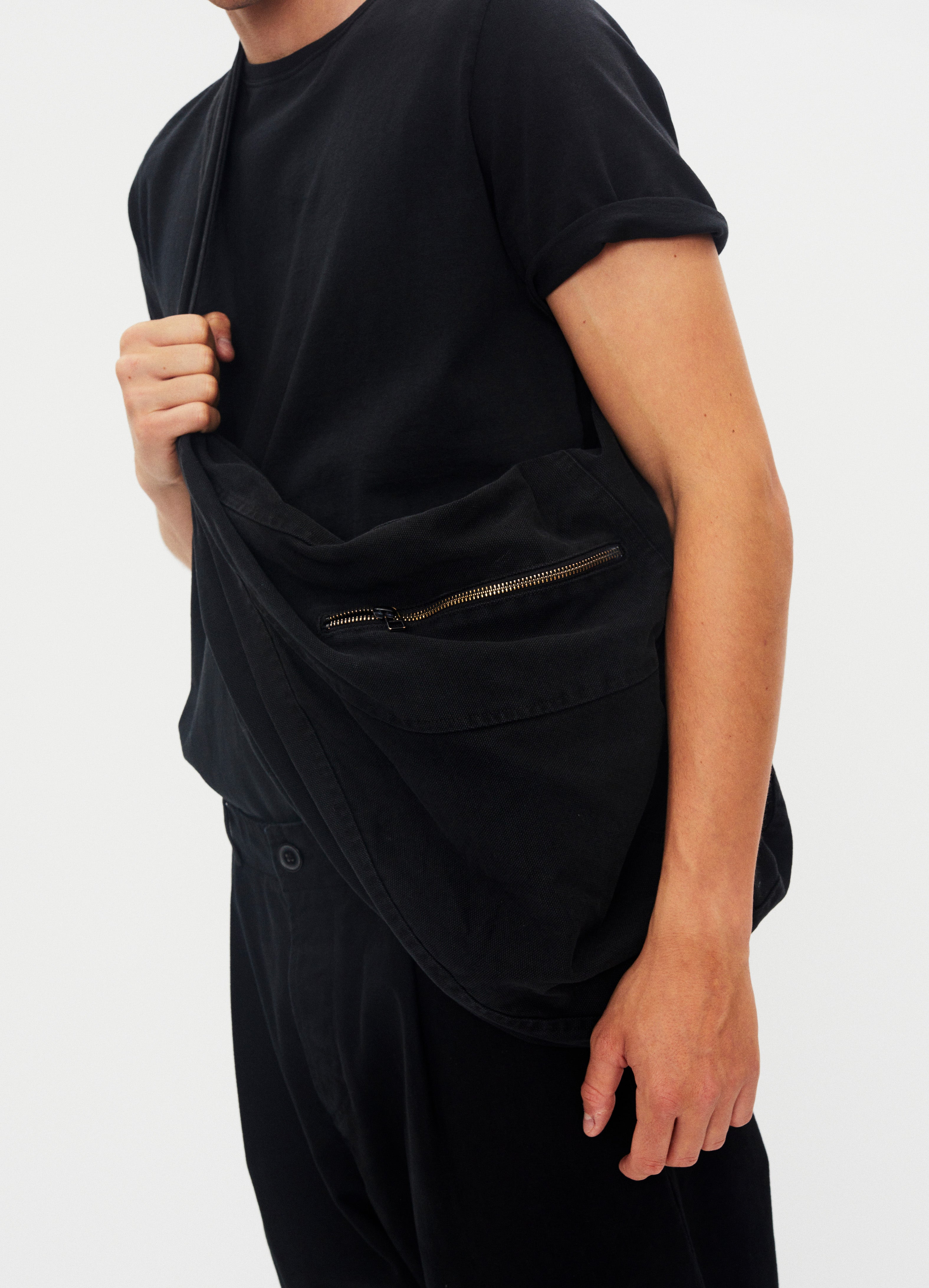JULIAN 32-110-2 | Crew Neck T-Shirt | Black