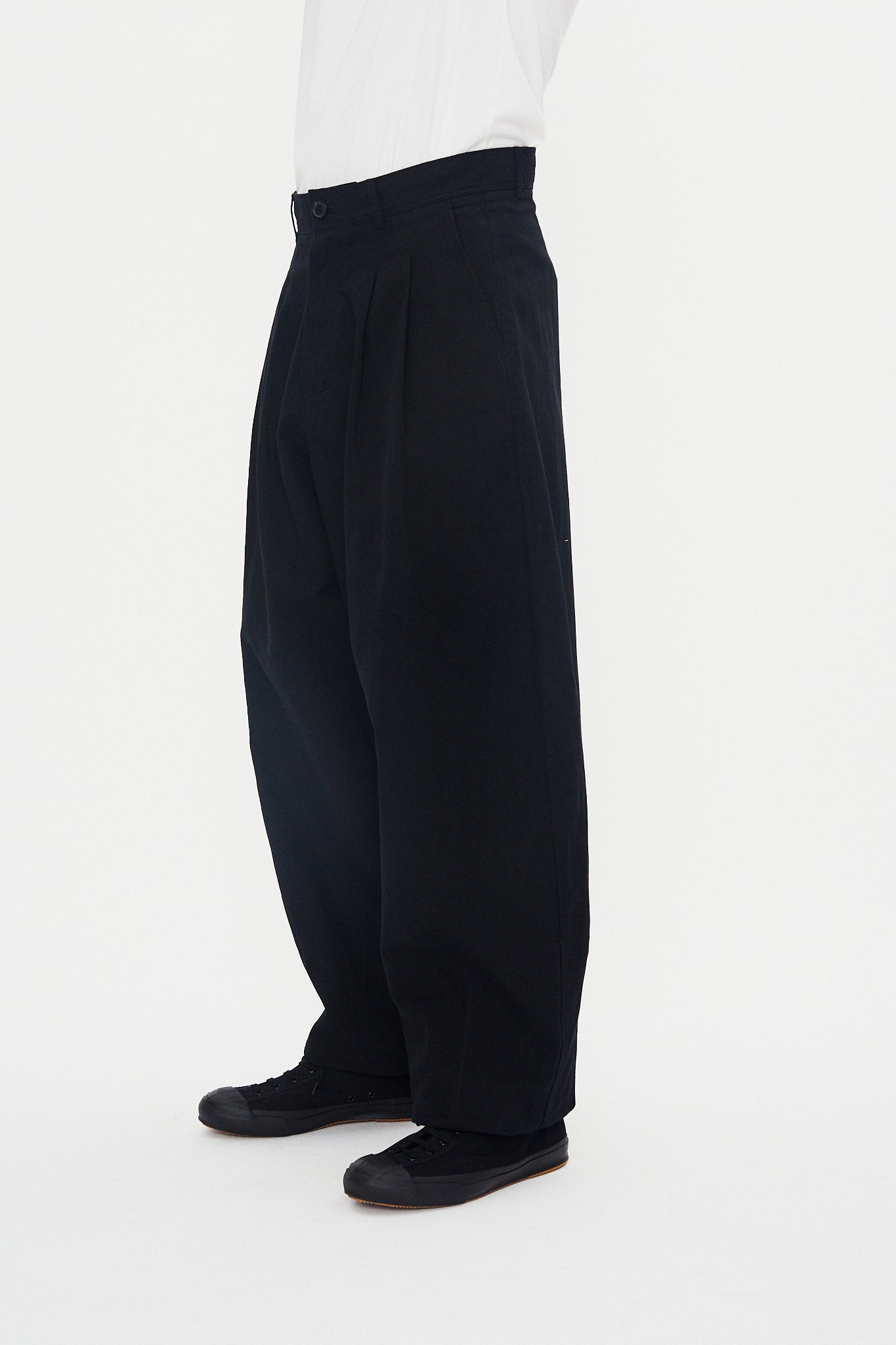 ANDREW 31-75-2 | Balloon Trousers | Black Twill