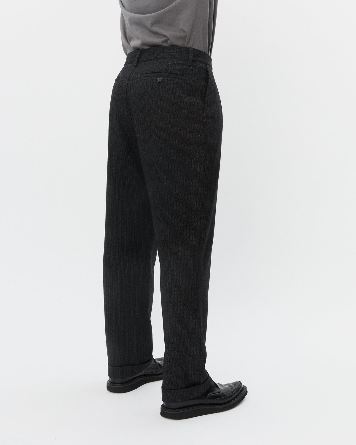 SUNE 32-63-5 | Pleated Classic Trousers | Charcoal Stripes