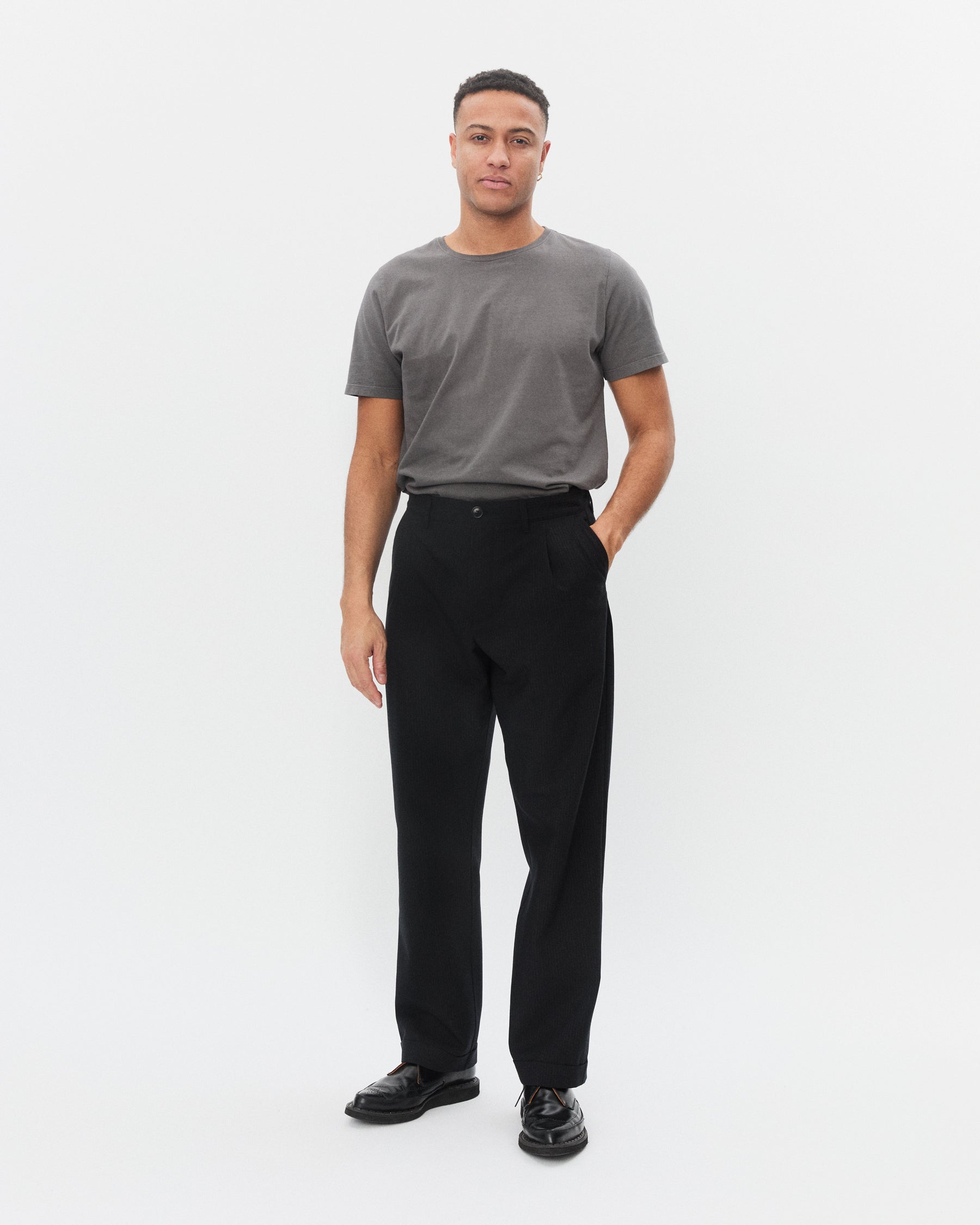 TOPS – HANSEN Garments