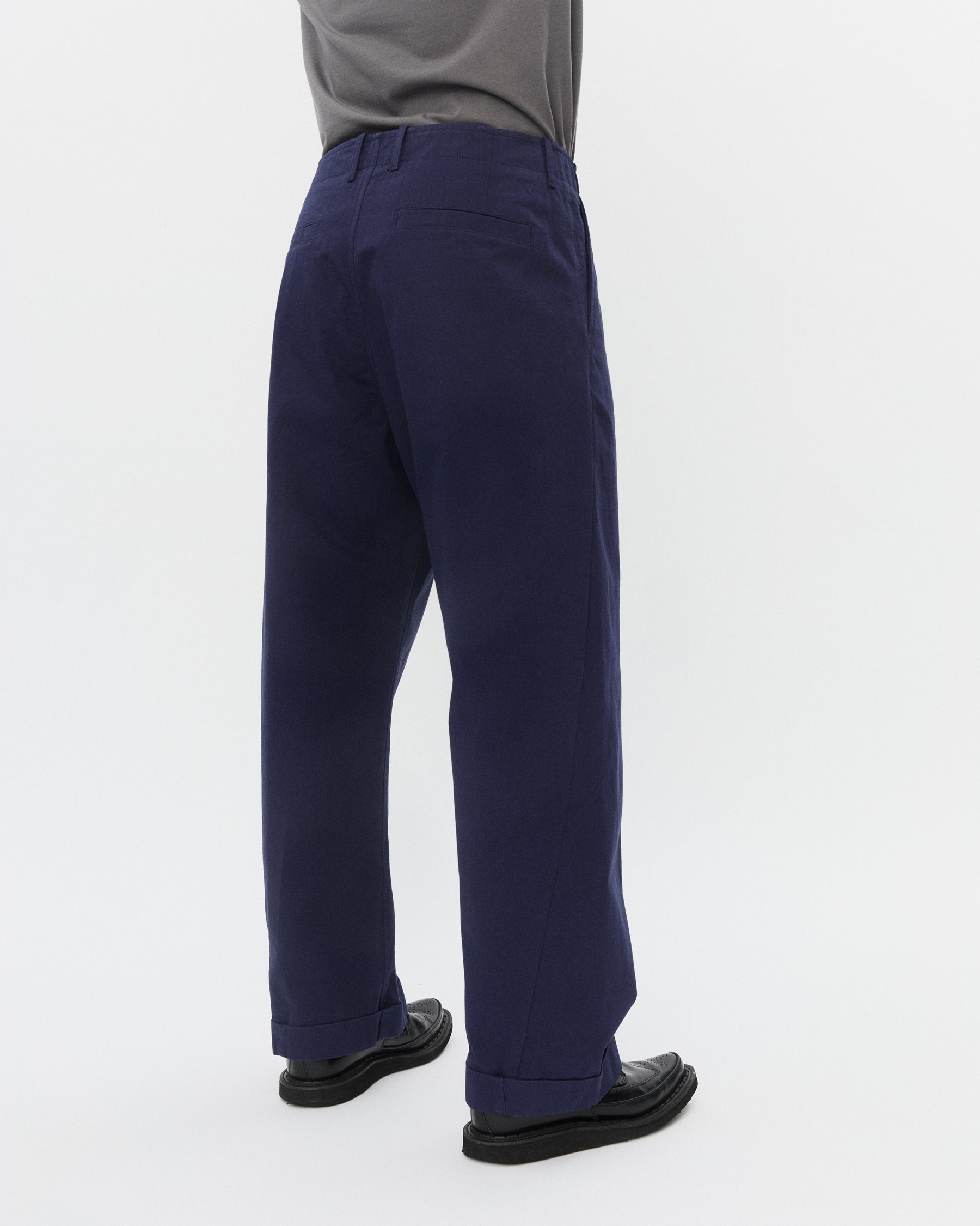 BOBBY 32-56-3 | Wide Pleated Trousers | Marine