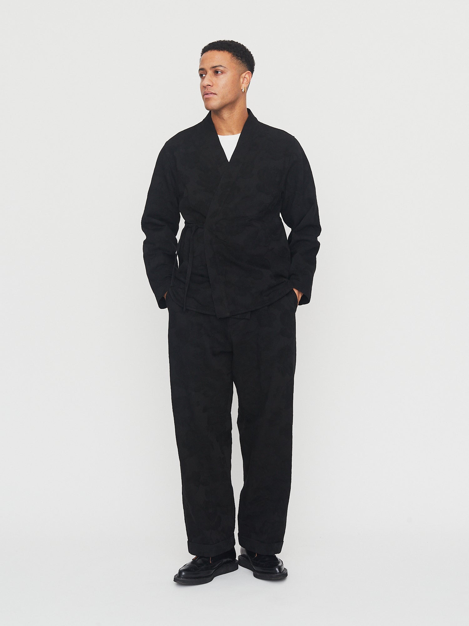 ROMAN 30-30-2 | Loose Cut Eastern Jacket | Black Flowers