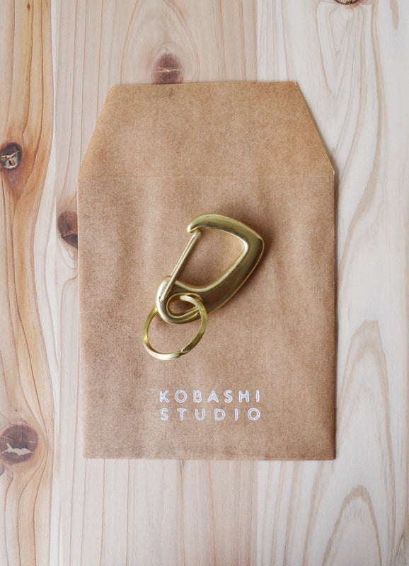 BR320 | Sand Cast Key Snap | Brass