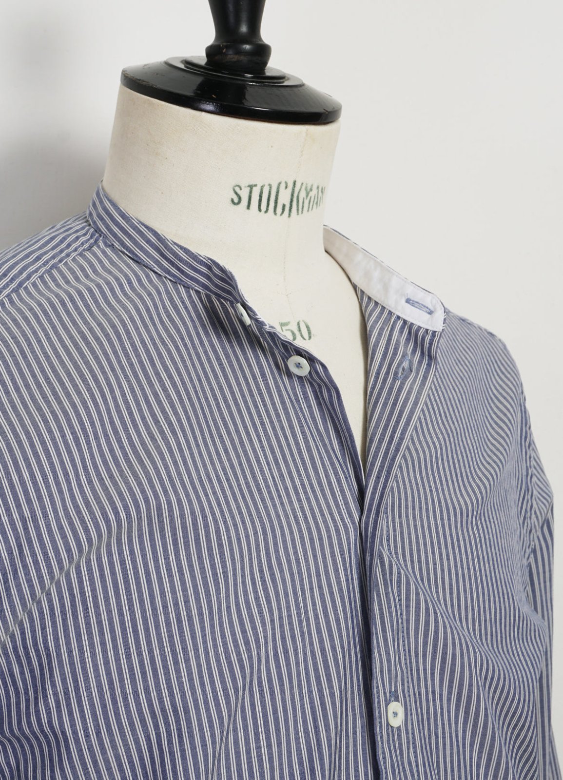 HANSEN GARMENTS - ANTE | Collarless Shirt | Small Blue Stripes - HANSEN Garments