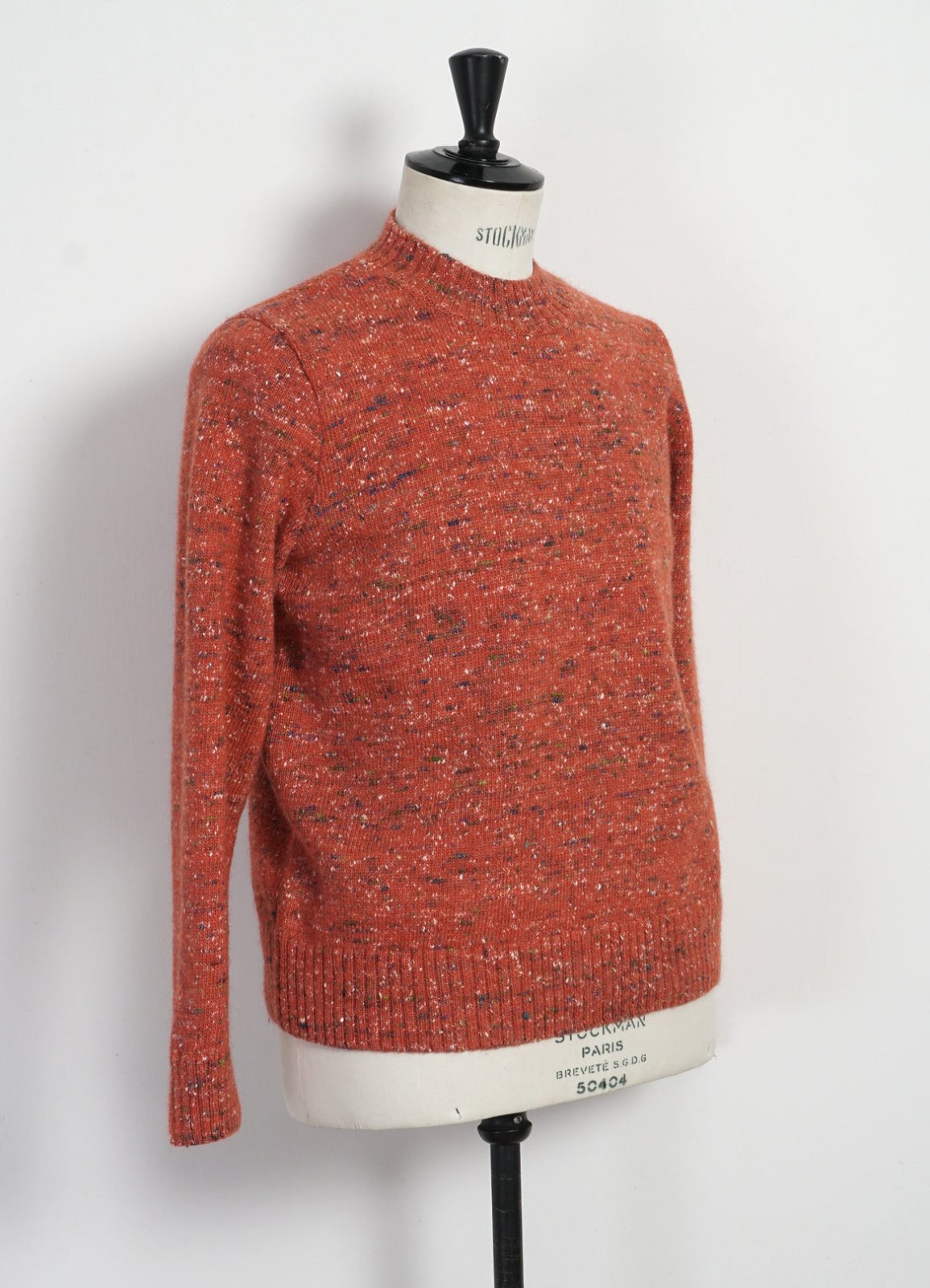 HANSEN GARMENTS - EIVIND | Crew Neck Rib Sweater | Donegal Coral - HANSEN Garments
