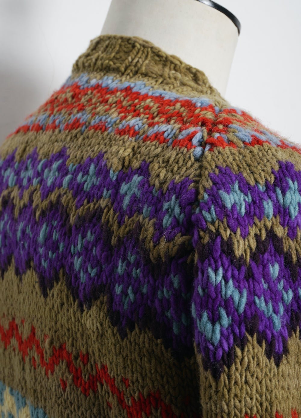 CHAMULA - FAIR ISLE 8 | Hand-knitted Pullover | Alfalfa - HANSEN Garments
