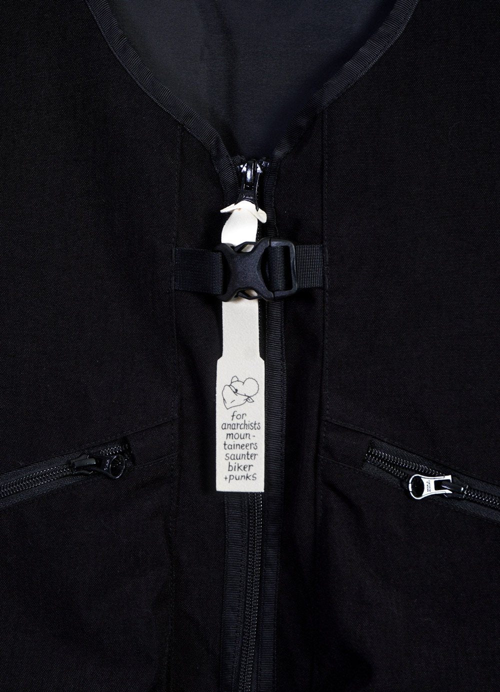 FLOWER BASKET VEST | Zipper Pockets & Bag Vest | Black | €525 -MOUNTAIN RESEARCH- HANSEN Garments