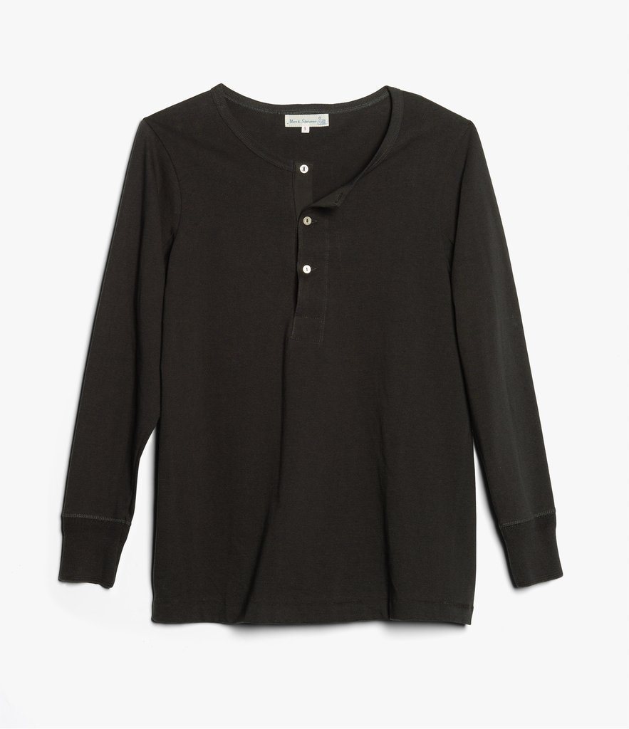 HENLEY | Organic Long Sleeve T-Shirt | Charcoal | €90 -MERZ B. SCHWANEN- HANSEN Garments