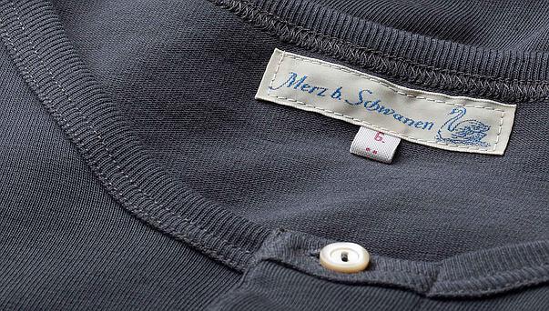 HENLEY | Organic Long Sleeve T-Shirt | Navy | €90 -MERZ B. SCHWANEN- HANSEN Garments