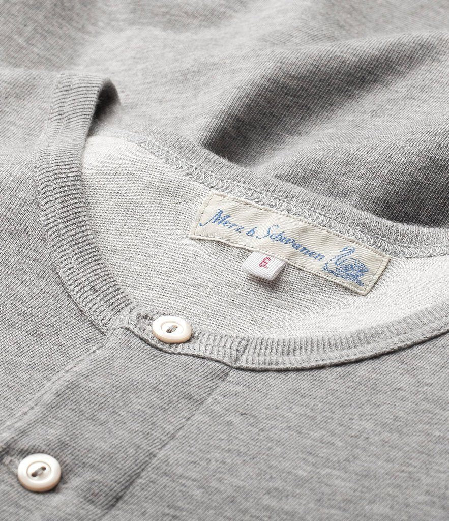 HENLEY | Organic Short Sleeve T-Shirt | Grey Mel. | €80 -MERZ B. SCHWANEN- HANSEN Garments