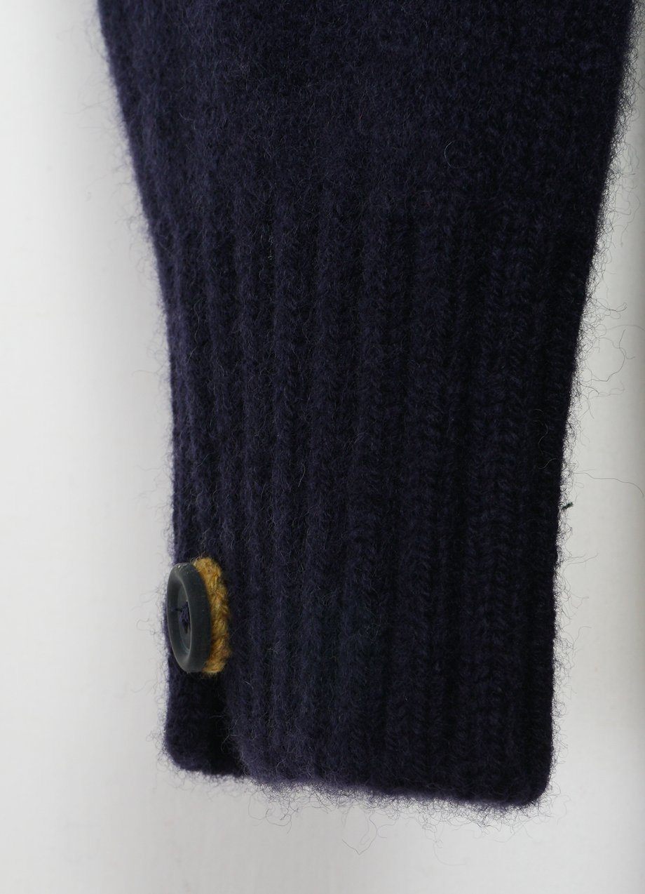 INIS MEÁIN - MAIRTÍN BEAG | Merino Wool Button-up Knit | Nocturne - HANSEN Garments