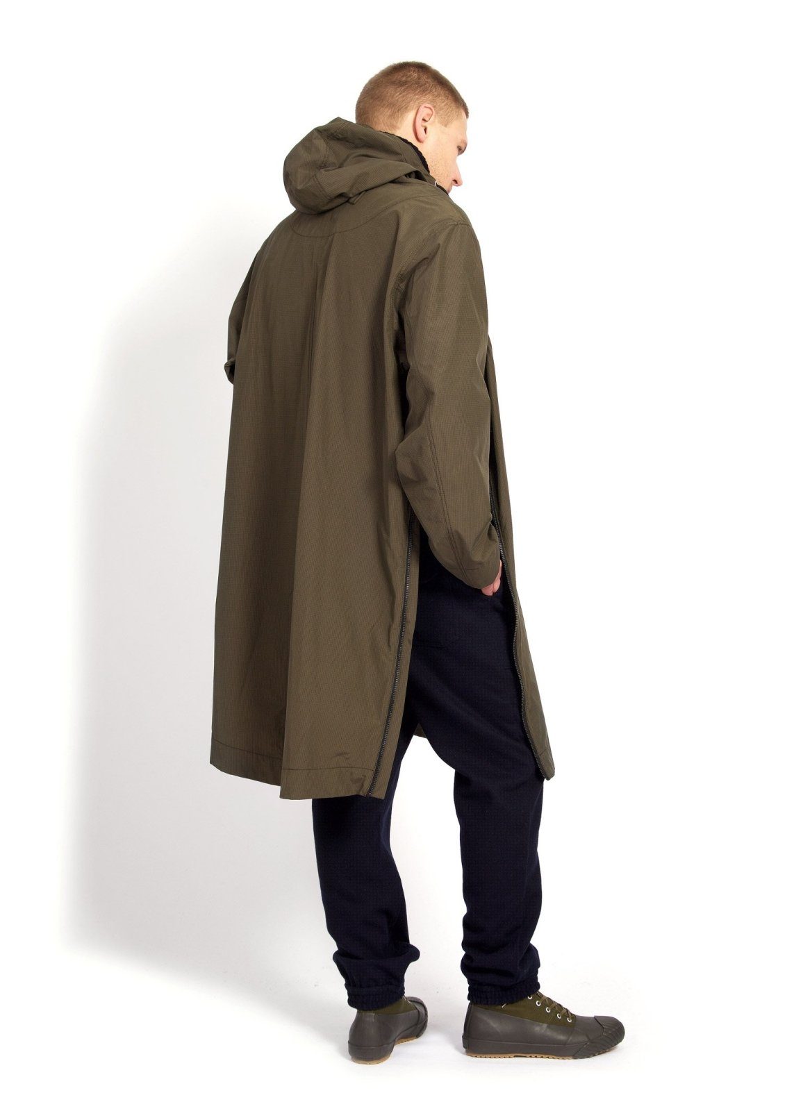 ROALD | Long 2 Zipper Spacious Anorak | Tech Army | €450 -HANSEN Garments- HANSEN Garments
