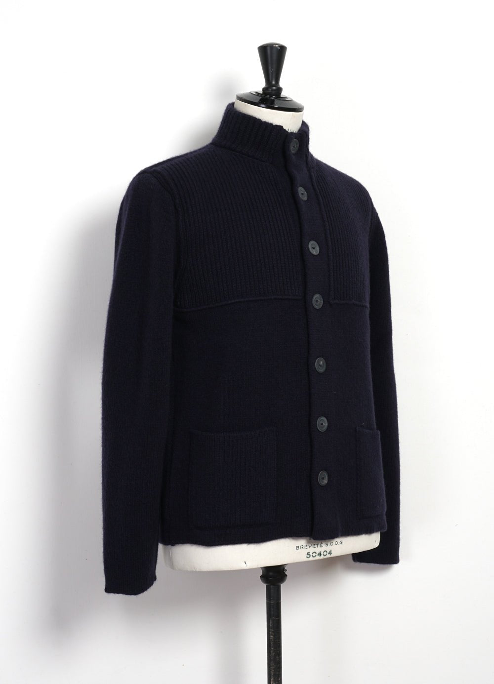 INIS MEÁIN | HANSEN Garments Store | HANSEN Garments