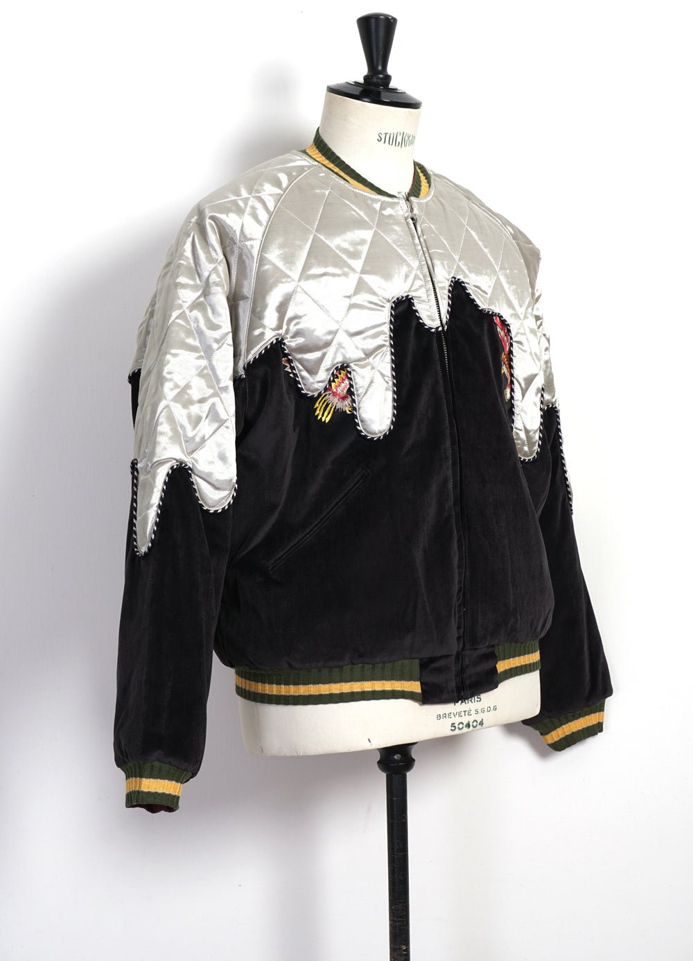 TORO-TORO | Sulfur-dyed Velveteen Souvenir Jacket | Black/Kinari