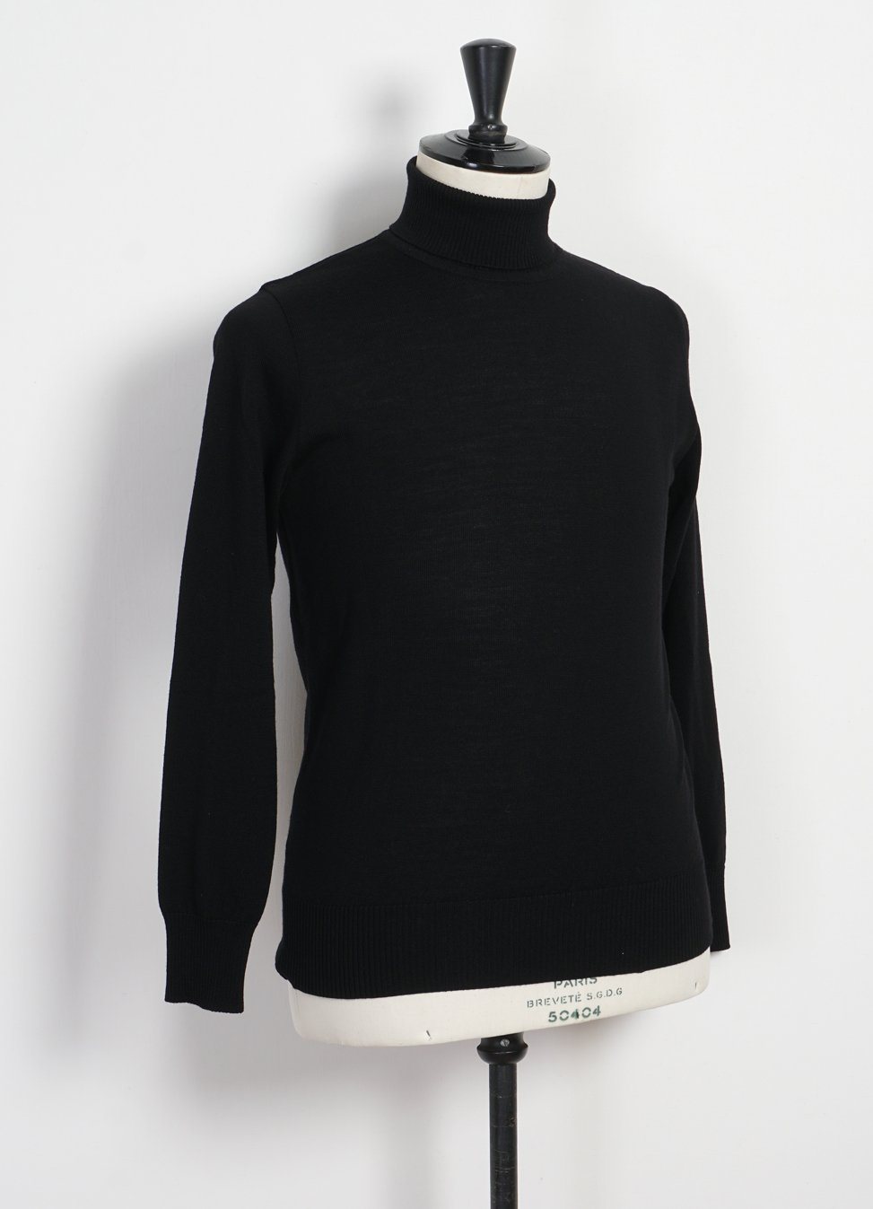 G.R.P - TURTLENECK | Fine Knitwear | Black - HANSEN Garments